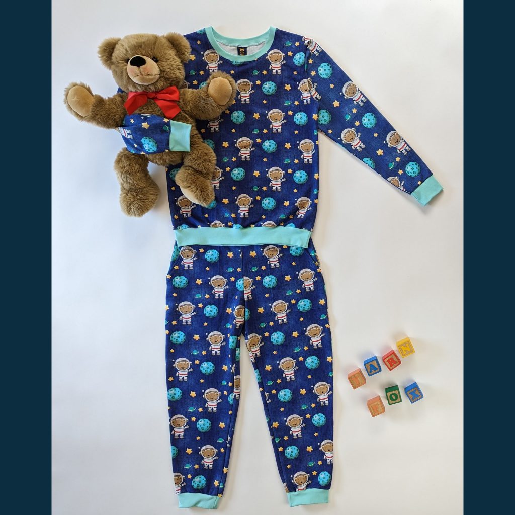 Adult Baby Schlafanzug Pajama astronaut Bär bear blau blue