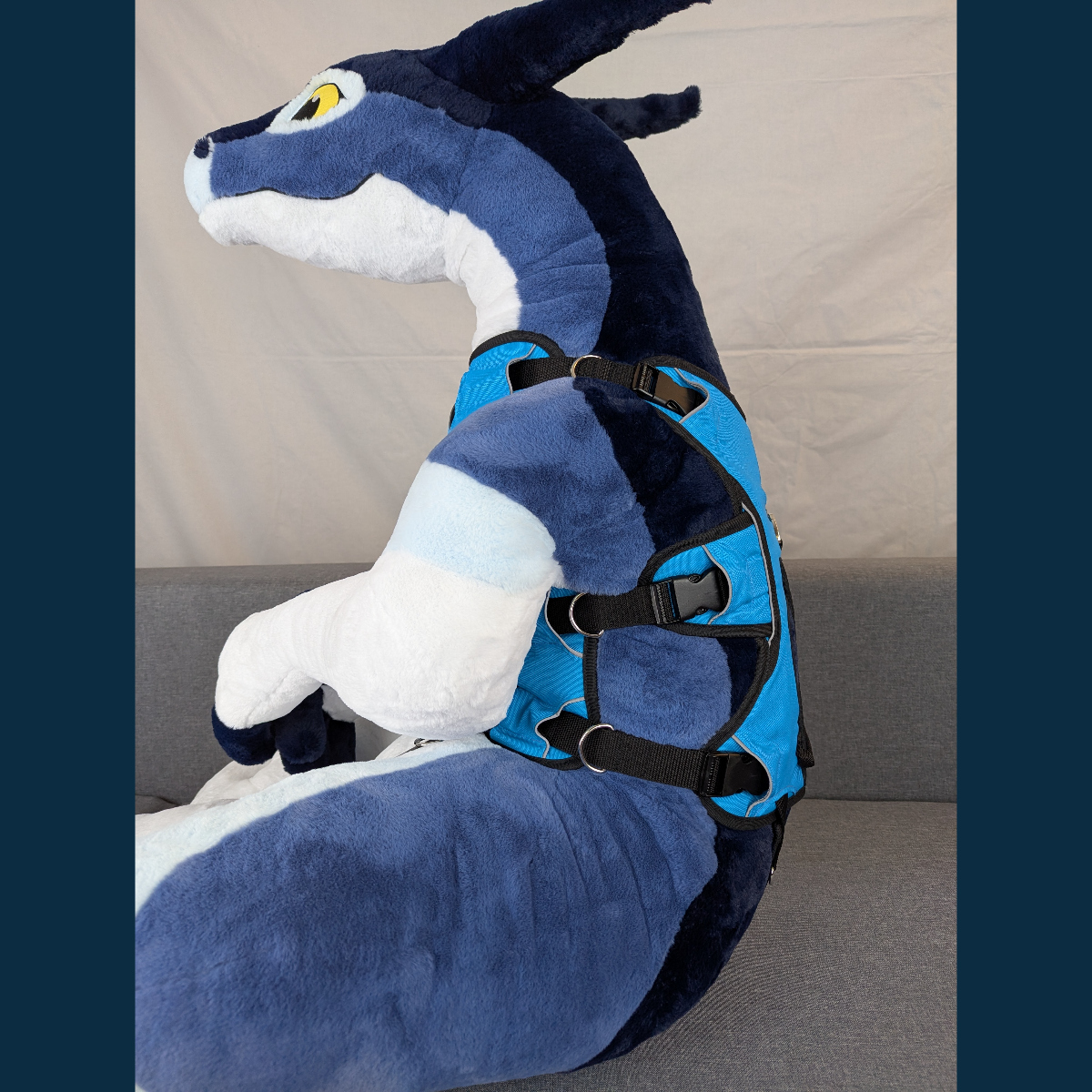 Plushlife Drache Geschirr blau
