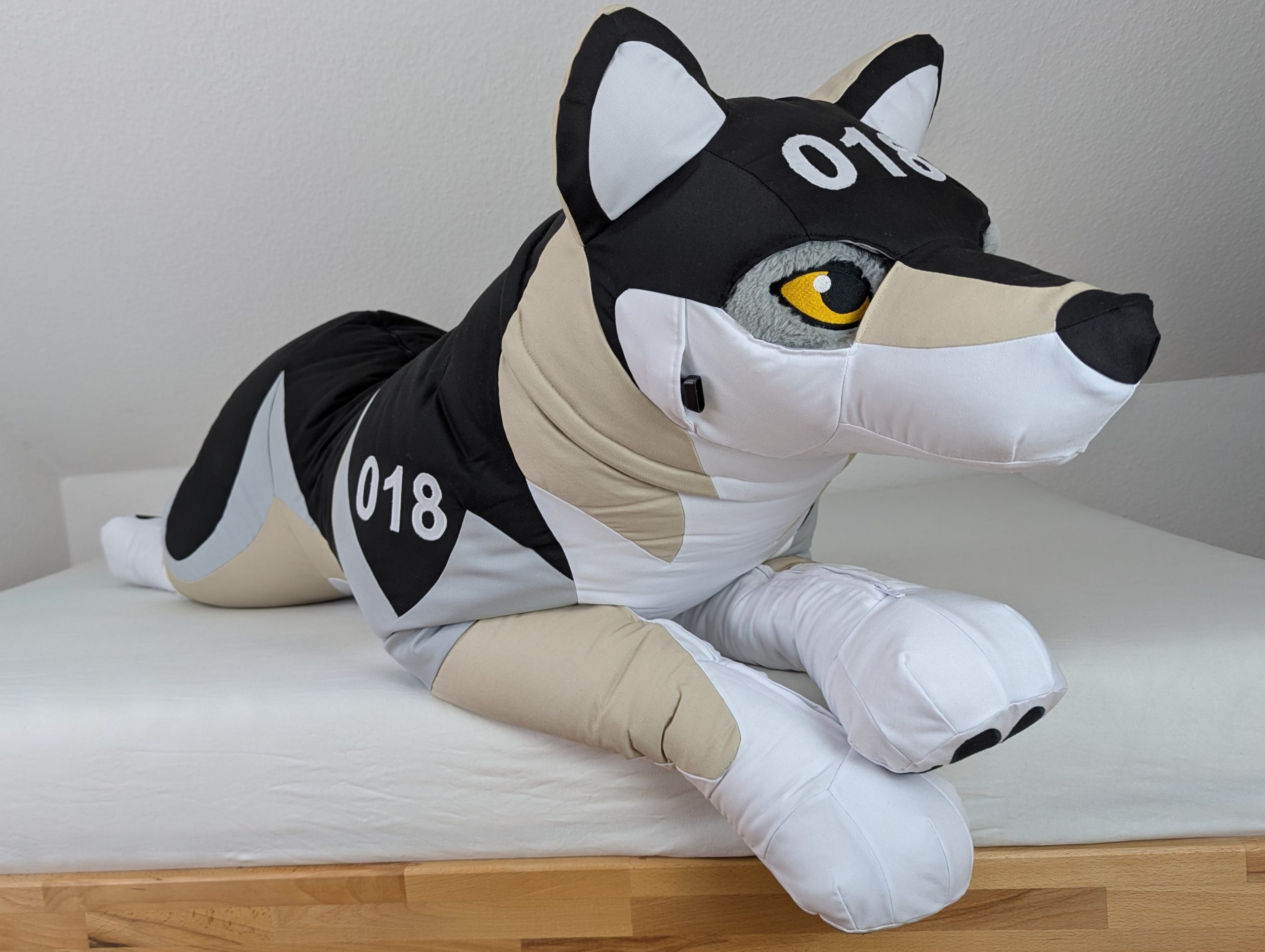 Plushlife Wolf Fullbodysuit / Hood